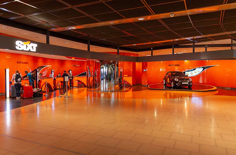 Ladenbereich von Sixt, Referenz-Shop der Figo Gmbh, Shopdesign, Shopkonzeption, Projektleitung und Bauleitung