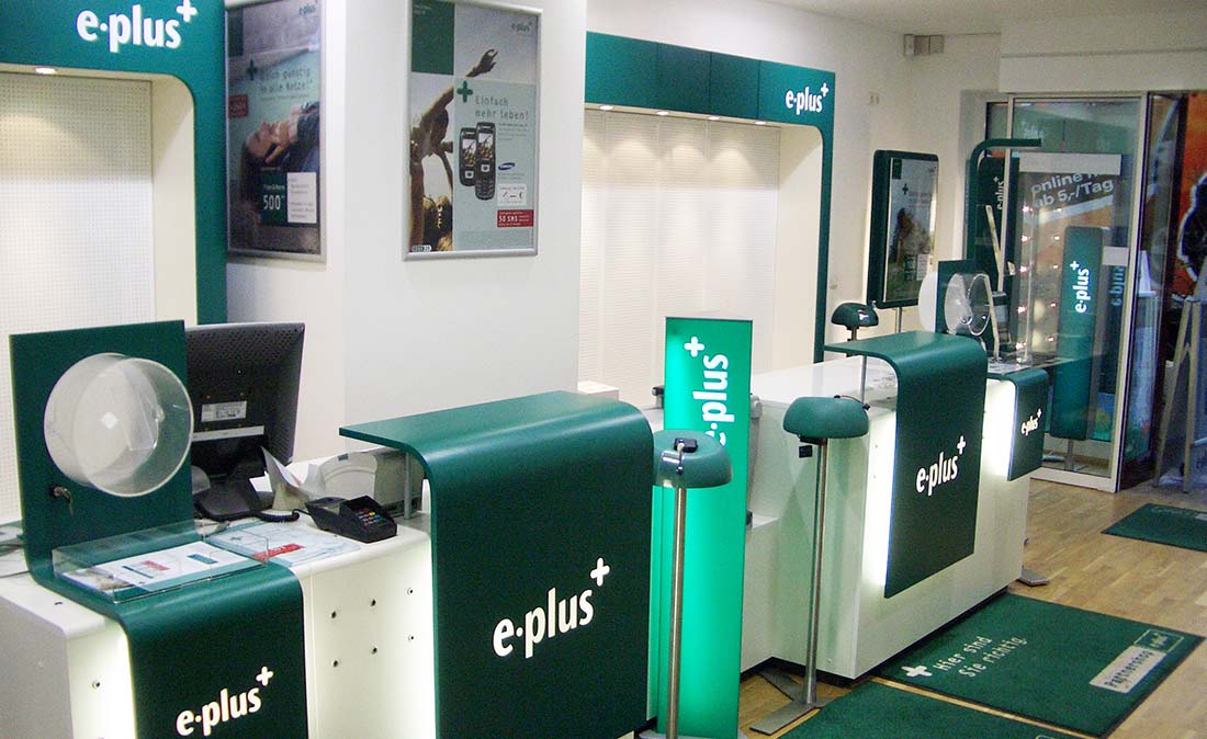 eplus_base - Referenz der Figo Gmbh, Shopdesign, Shopkonzeption, Projektleitung und Bauleitung