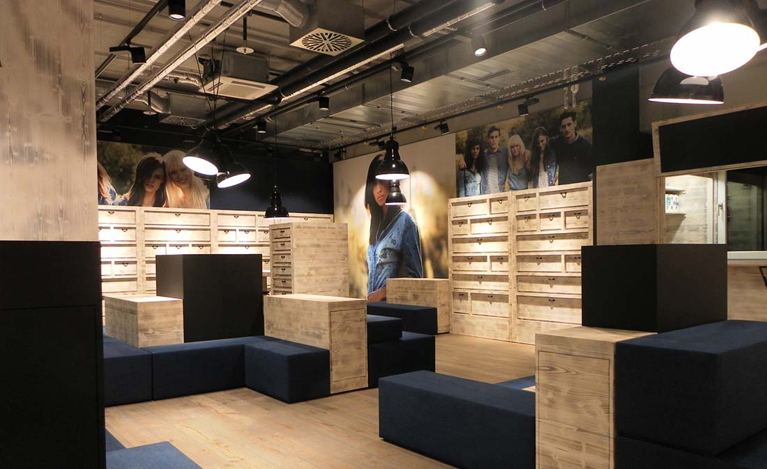 mustang jeans - Referenz der Figo Gmbh, Shopdesign, Shopkonzeption, Projektleitung und Bauleitung